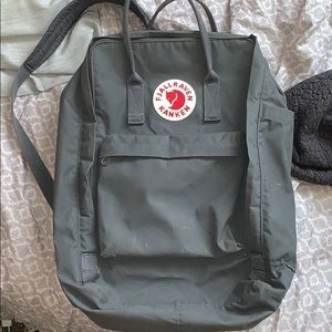Fjallraven kanken 17" laptop backpack